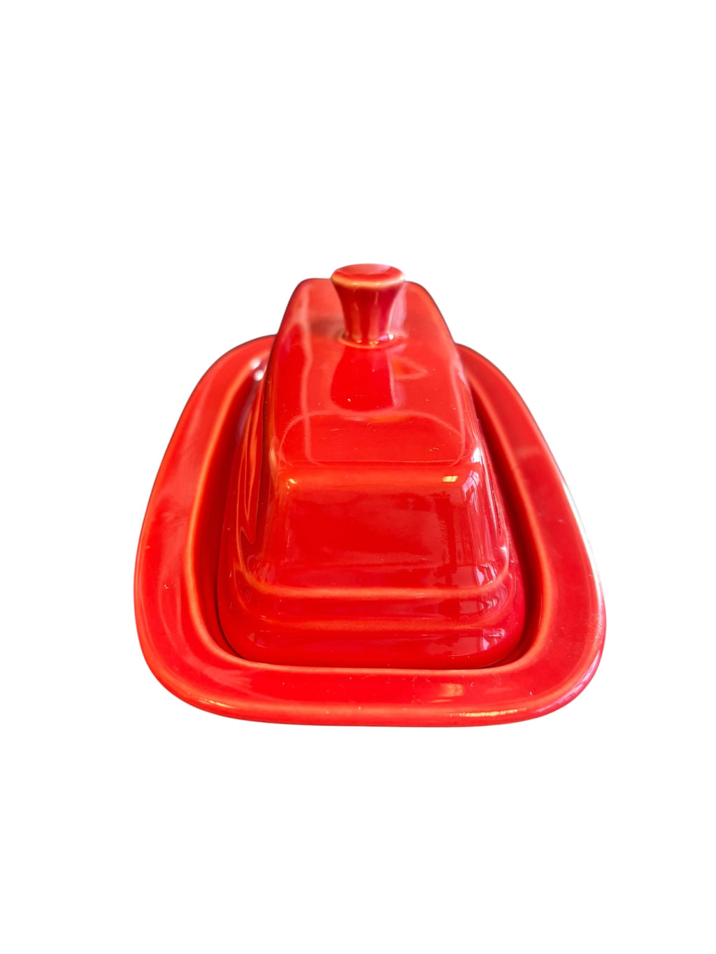This is a Fiesta Fiestaware Classic Small butter dish in Scarlet. Post 1986 Lead Free Retired Shape Retired Color
