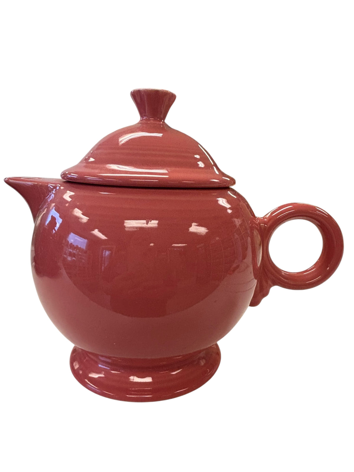 This is a Fiesta Fiestaware Five-cup 5-cup Ring Handled Tea Pot with Lid in Flamingo. lead-free, Post 1986, Retired Color Retired Shape
