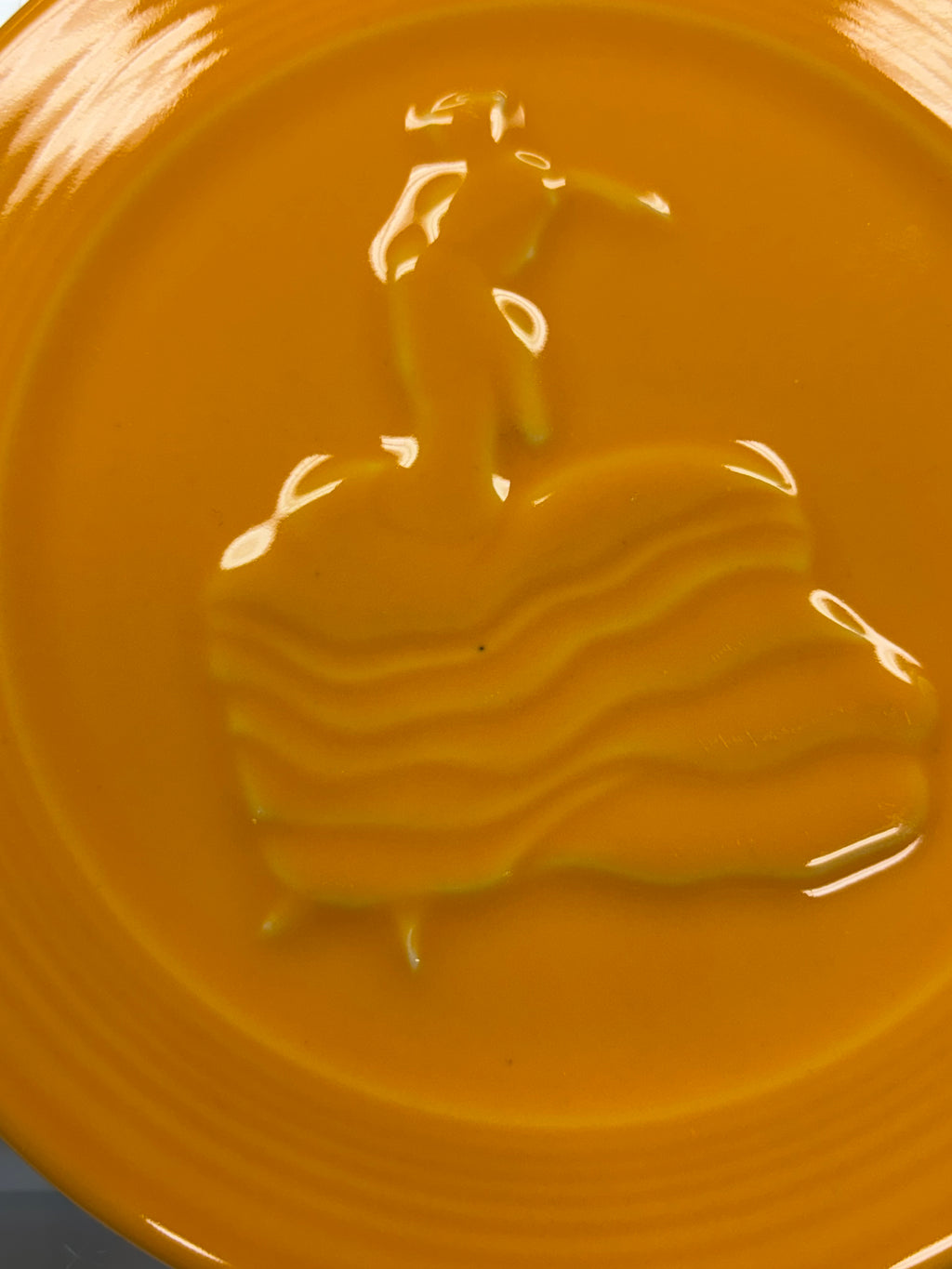 Fiesta Butterscotch Dancing Lady Trivet 6" Retired Hot Plate