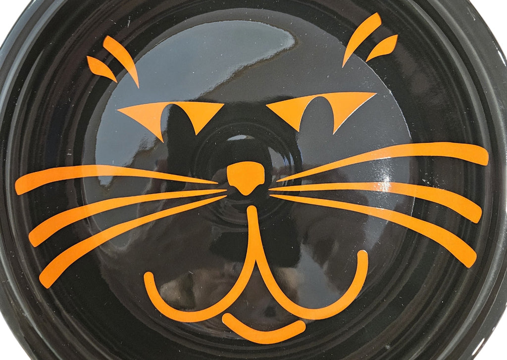 This is Fiesta fiestware Classic Luncheon Plate featuring the Betty Crocker Black Cat decal on black. Lead free, post 1986, retired color, retired decal, Hard to Find, Halloween
