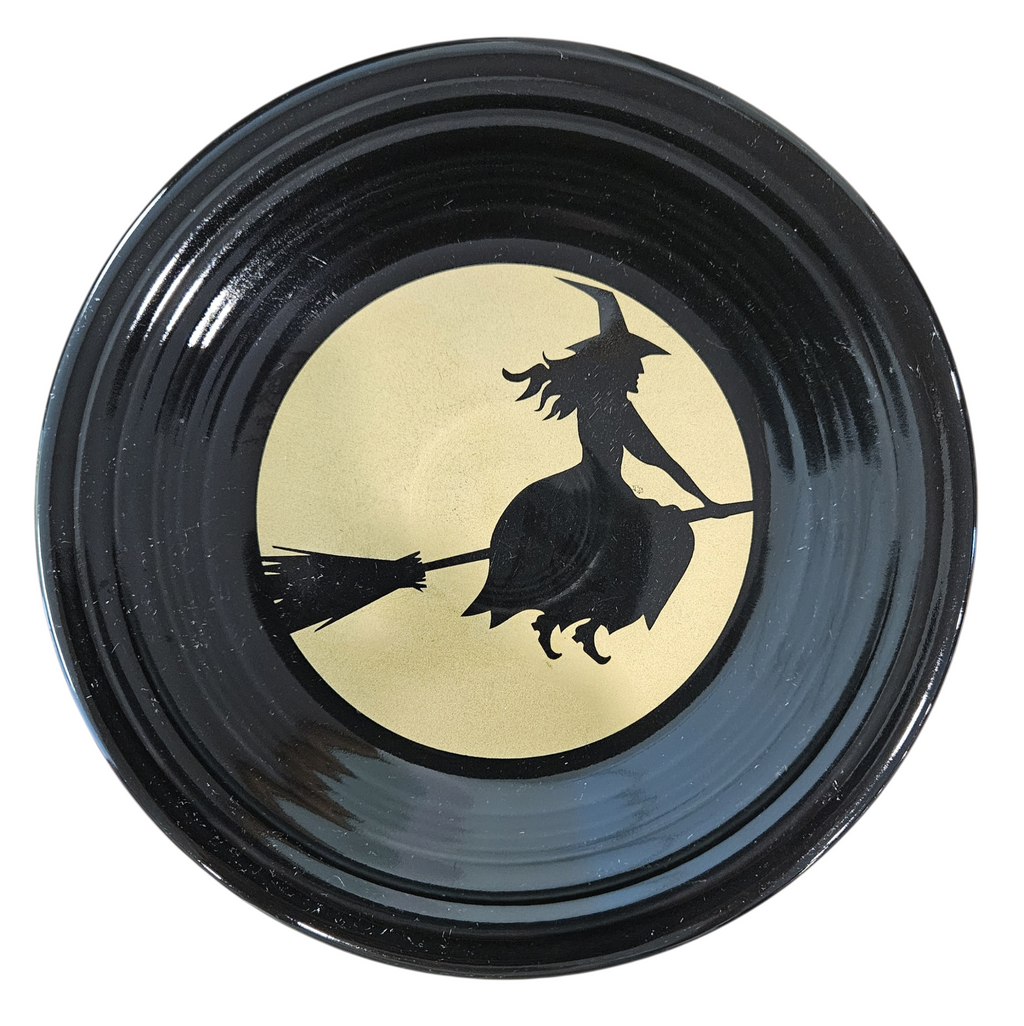 This is a Fiesta fiestware classic luncheon plate featuring the Moon Lit Witch decal on black. Lead free Post 1986 Retired Color Retired Decal, Halloween
