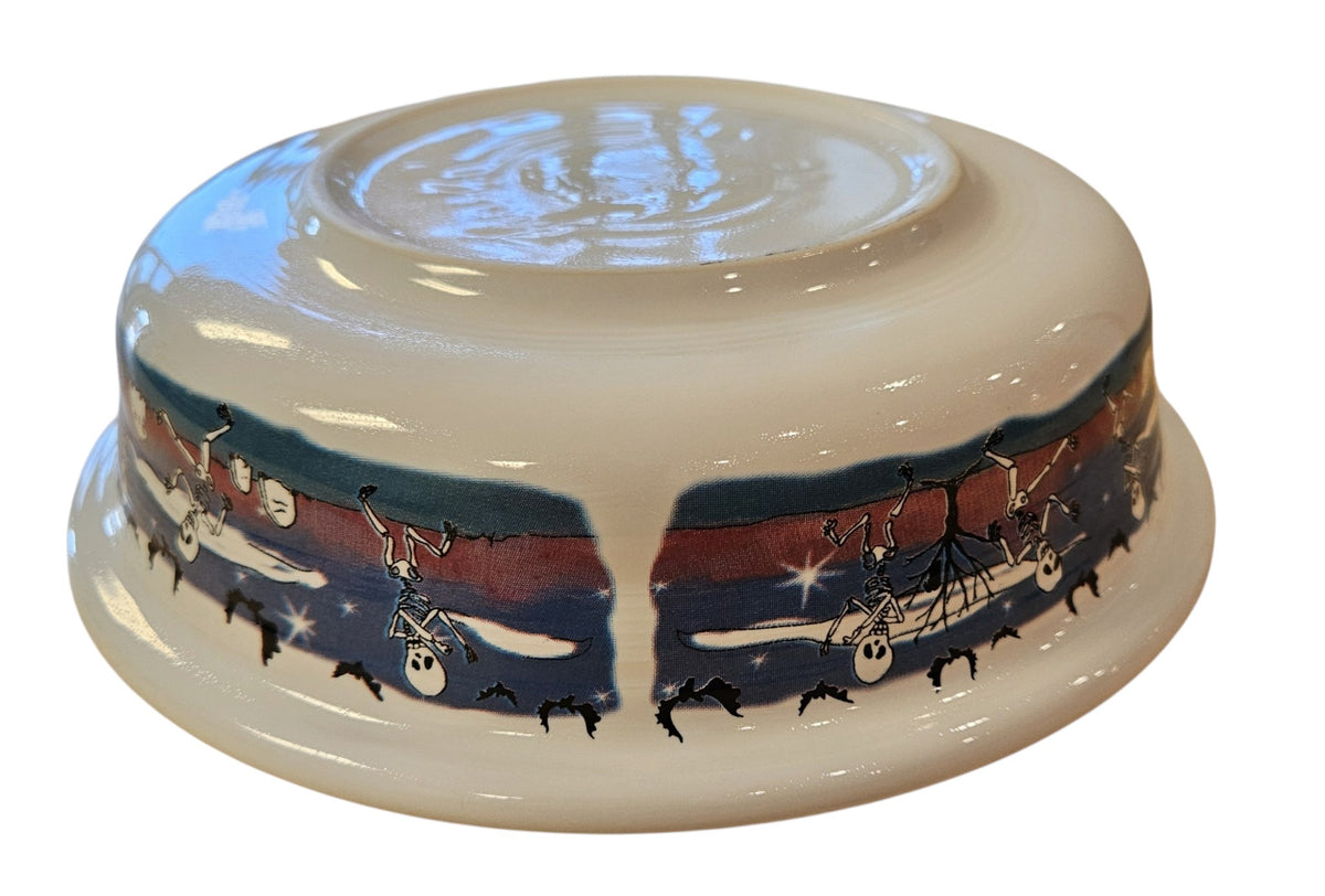 This is Fiesta fiestware Classic Extra Large Two 2 Quart Serving Bowl featuring the Betty Crocker Halloween Nights decal on white. Lead free, post 1986, retired decal, Hard to Find, Halloween
