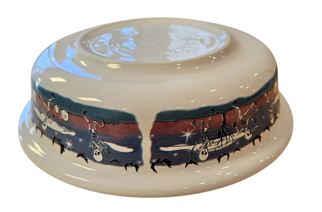 This is Fiesta fiestware Classic Extra Large Two 2 Quart Serving Bowl featuring the Betty Crocker Halloween Nights decal on white. Lead free, post 1986, retired decal, Hard to Find, Halloween
