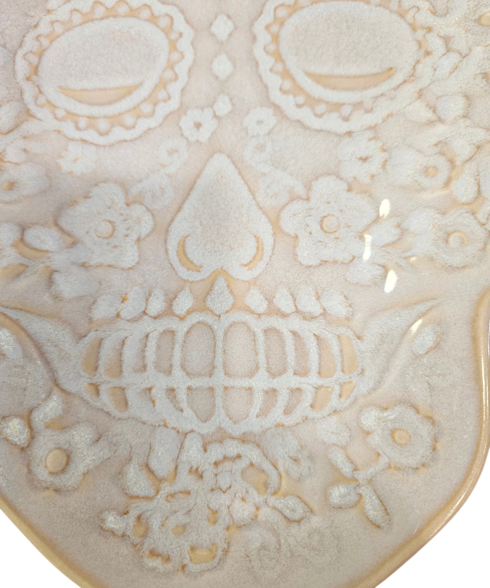 This is Fiesta fiestware Embossed Skull & Vine Skull shaped plate on white. Lead free, post 1986,  retired shape, Halloween, Hard to Find 

