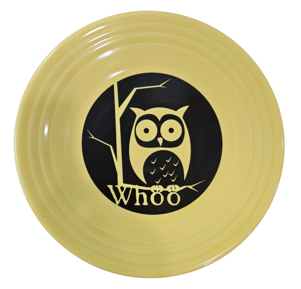 This is a Fiesta fiestaware Classic Luncheon Plate featuring the Whoo Owl decal on sunflower. Lead free, Post 1986, Halloween, Retired Color, Retired Decal.
