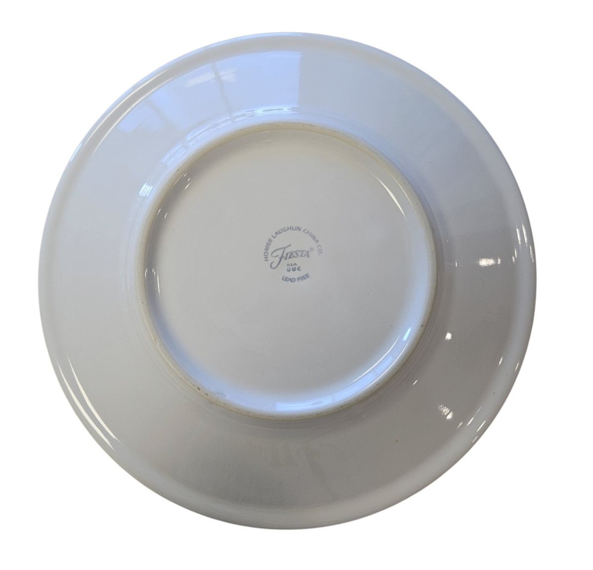 This is a Fiesta Fiestaware Classic Luncheon Plate featuring the Belk's Poinsettia decal on White. Post 1986, Lead-free, Christmas, Flower Decorated, Retired Decal
