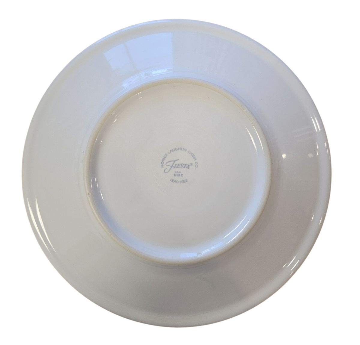 This is a Fiesta Fiestaware Classic Luncheon Plate featuring the original Amazon Cardinal Border decal on White. Post 1986, Lead-free, Christmas, Cardinal, Pine Bough, Decorated, Retired Decal, Megachina
