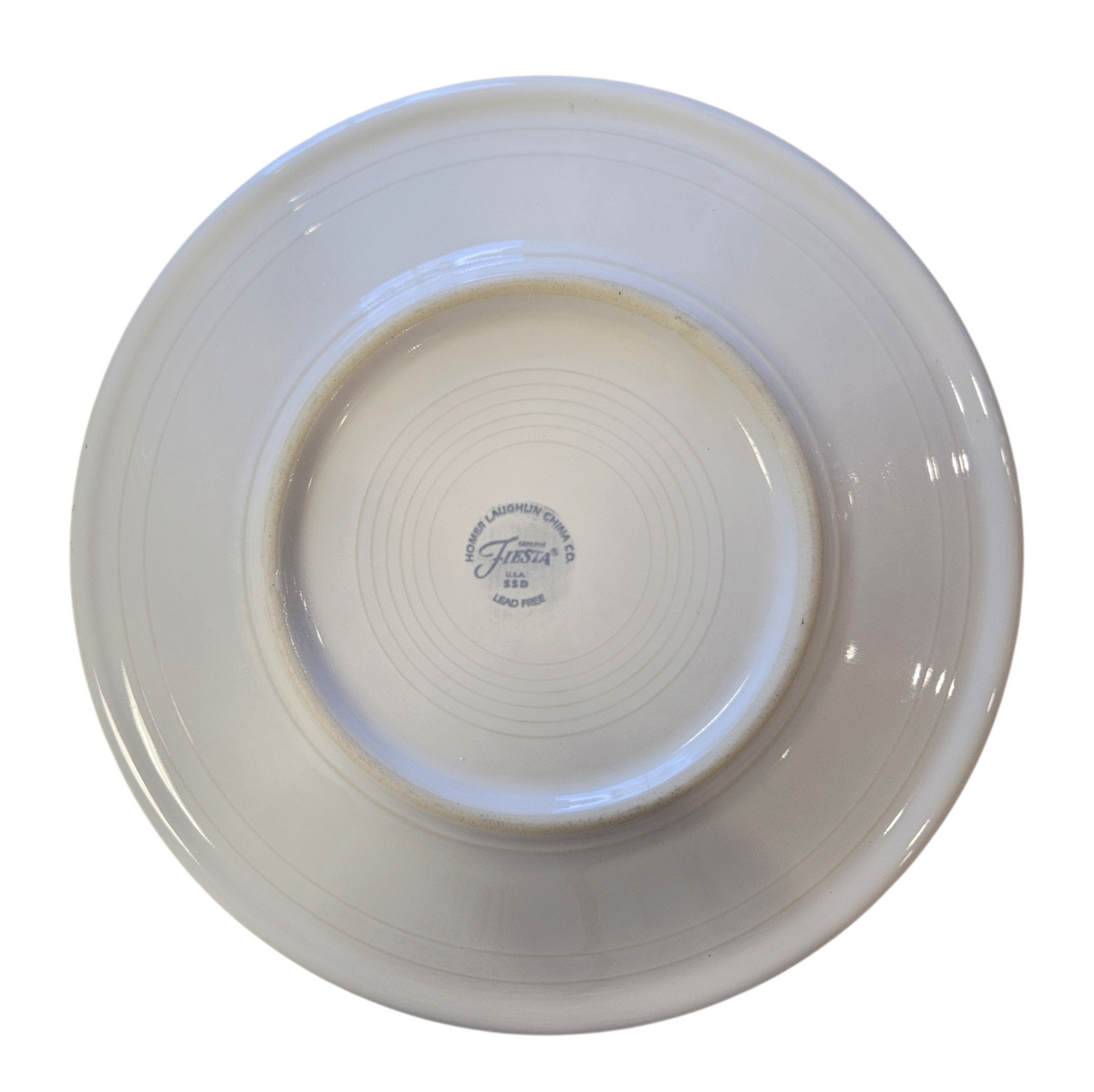 This is a Fiesta Fiestaware Classic Luncheon Plate featuring the Uncle Santa decal on White. Post 1986, Lead-free, Decorated, Christmas
