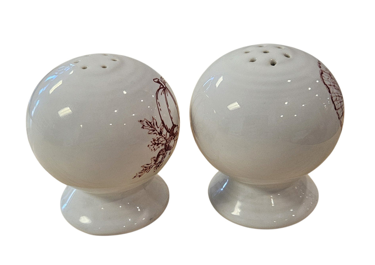 This is a Fiesta Fiestaware Salt & Pepper Set featuring the Thankgiving decal on White. lead-free, Post 1986, Fall, acorns, pumpkins
