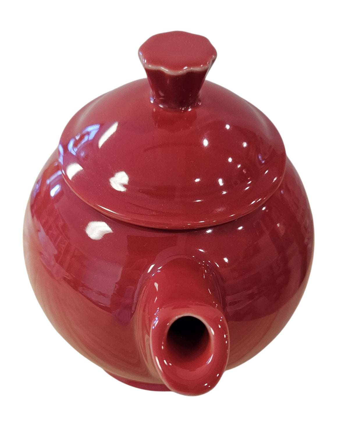 This is a Fiesta Fiestaware Five-cup 5-cup New Style Handle Tea Pot with Lid in Scarlet. lead-free, Post 1986, Retired Shape
