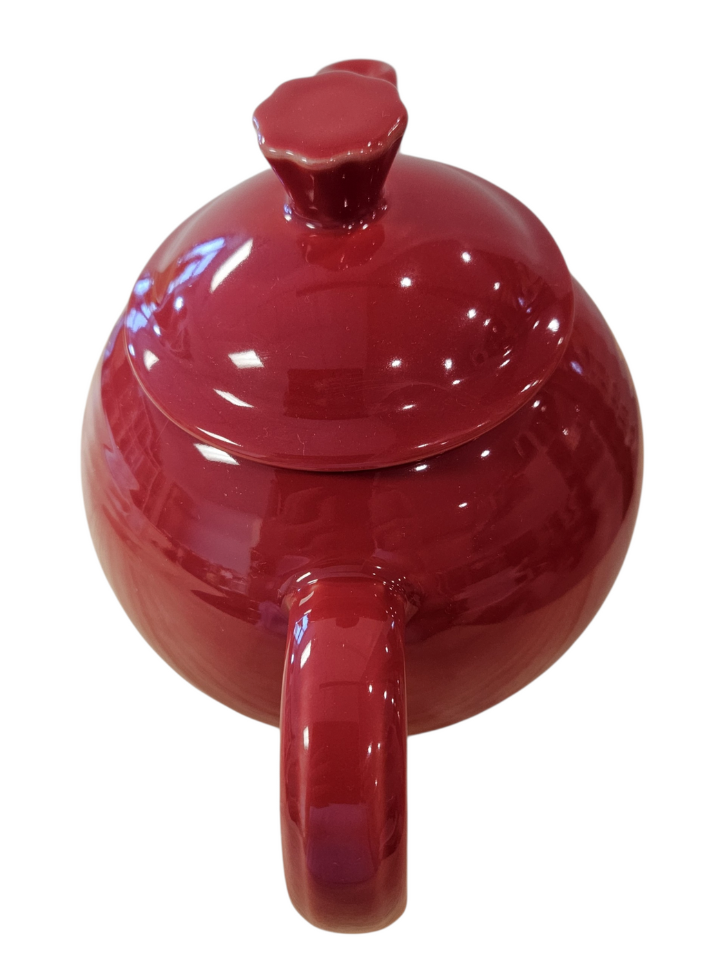 This is a Fiesta Fiestaware Five-cup 5-cup New Style Handle Tea Pot with Lid in Scarlet. lead-free, Post 1986, Retired Shape
