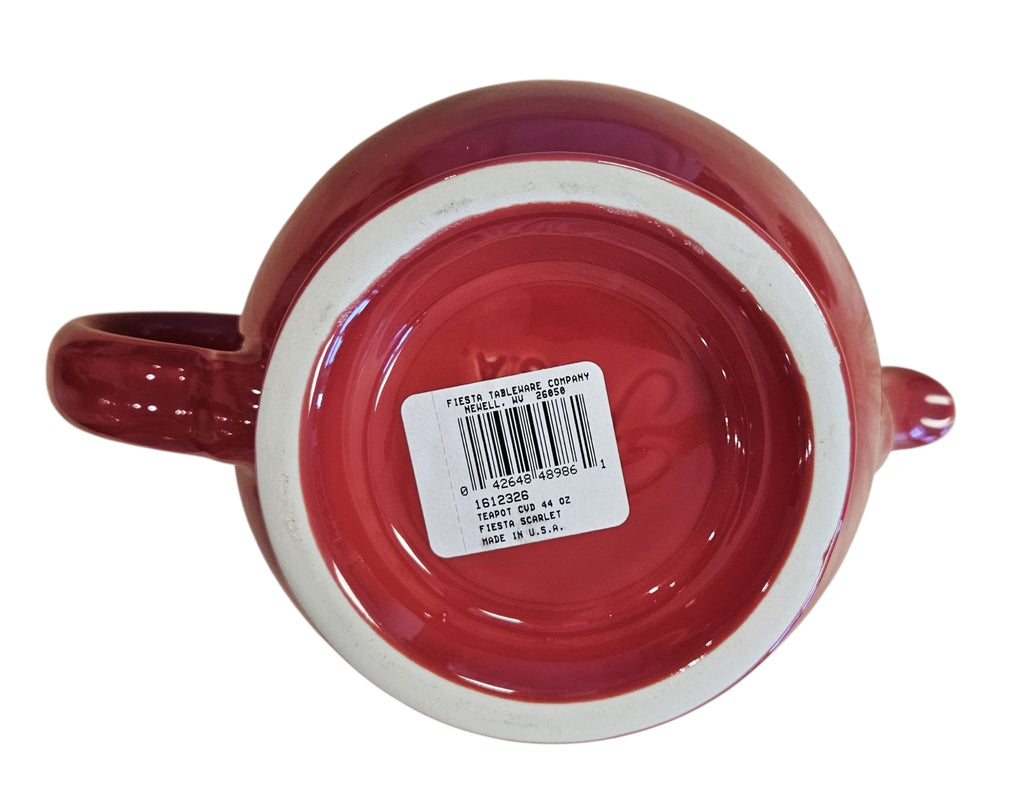 This is a Fiesta Fiestaware Five-cup 5-cup New Style Handle Tea Pot with Lid in Scarlet. lead-free, Post 1986, Retired Shape
