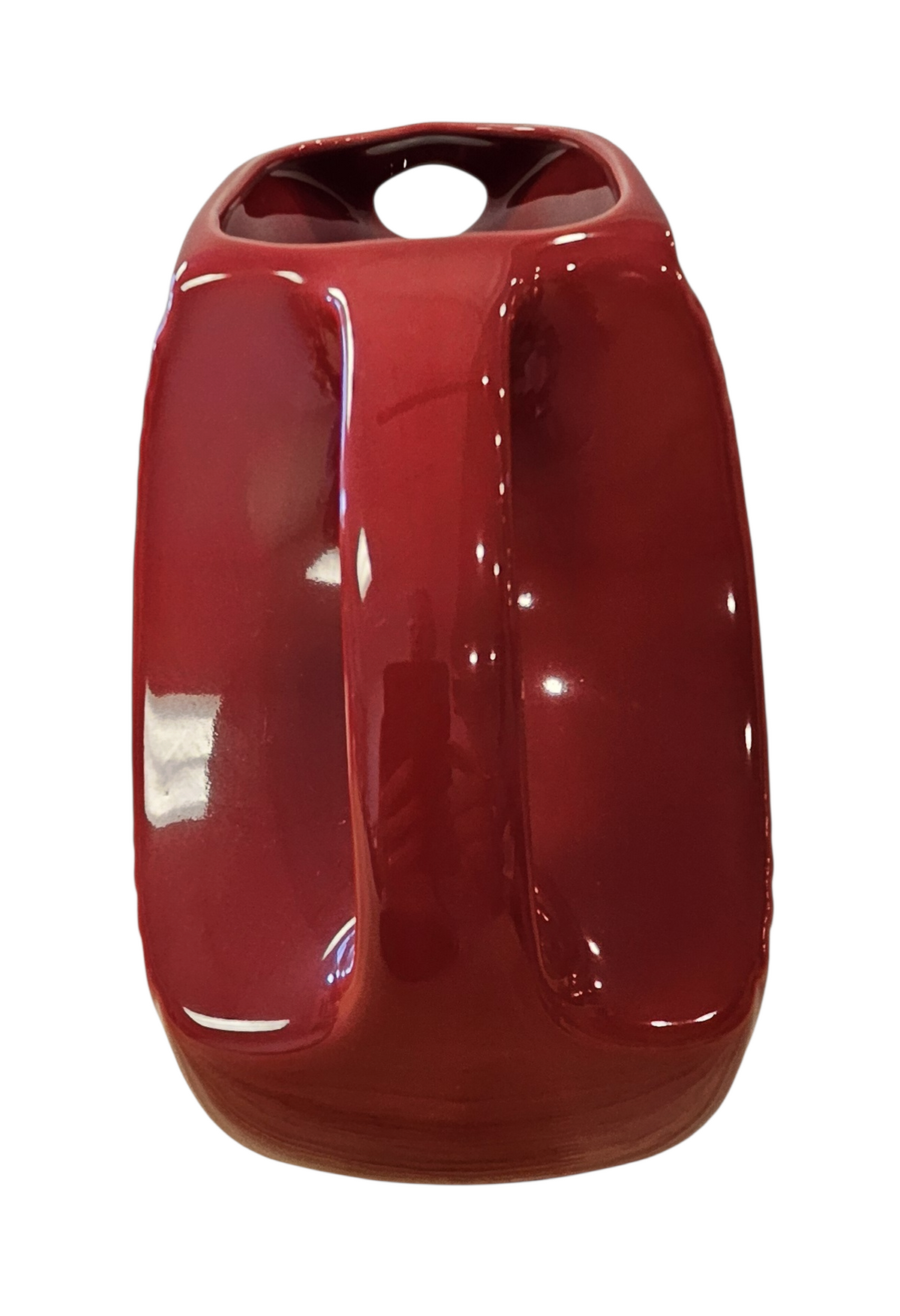 This is a Fiesta Fiestaware Large Disc Water Pitcher in Scarlet. lead-free, Post 1986, Retired Shape 67 ounce capacity
