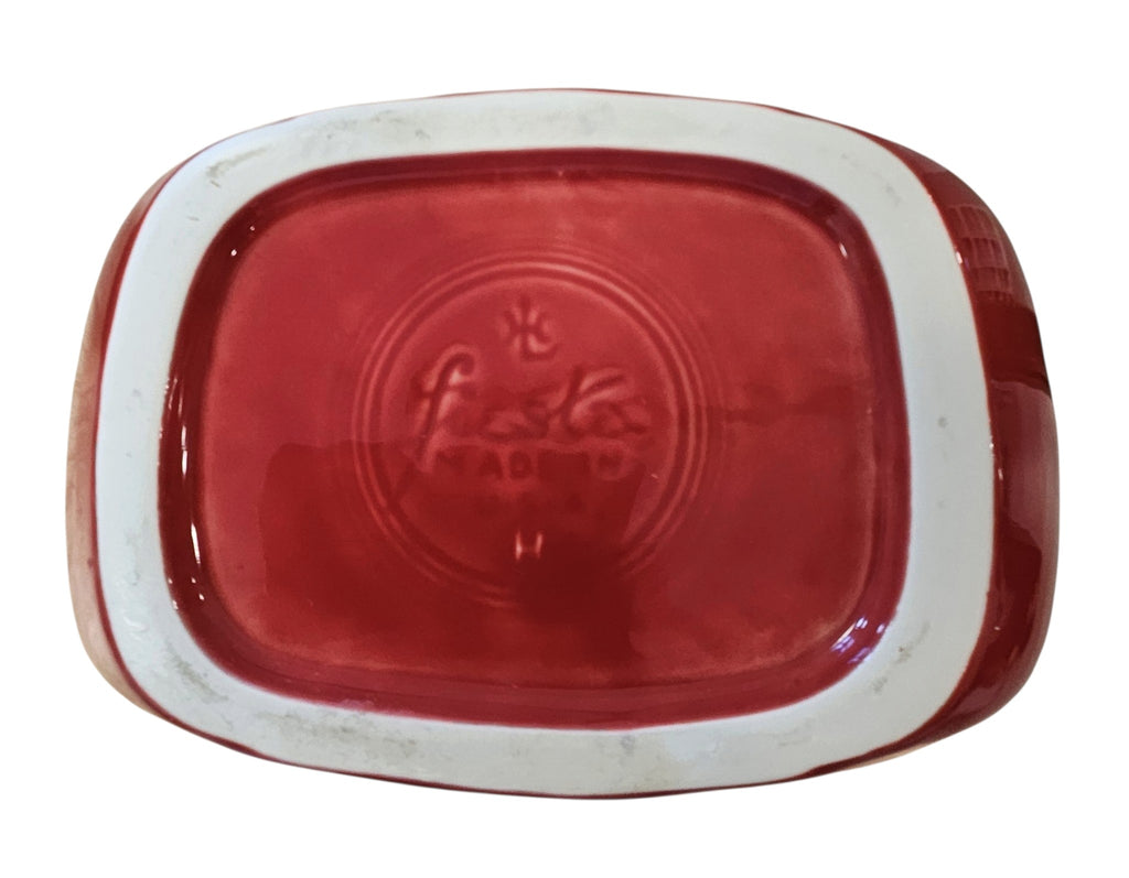 This is a Fiesta Fiestaware Large Disc Water Pitcher in Scarlet. lead-free, Post 1986, Retired Shape 67 ounce capacity
