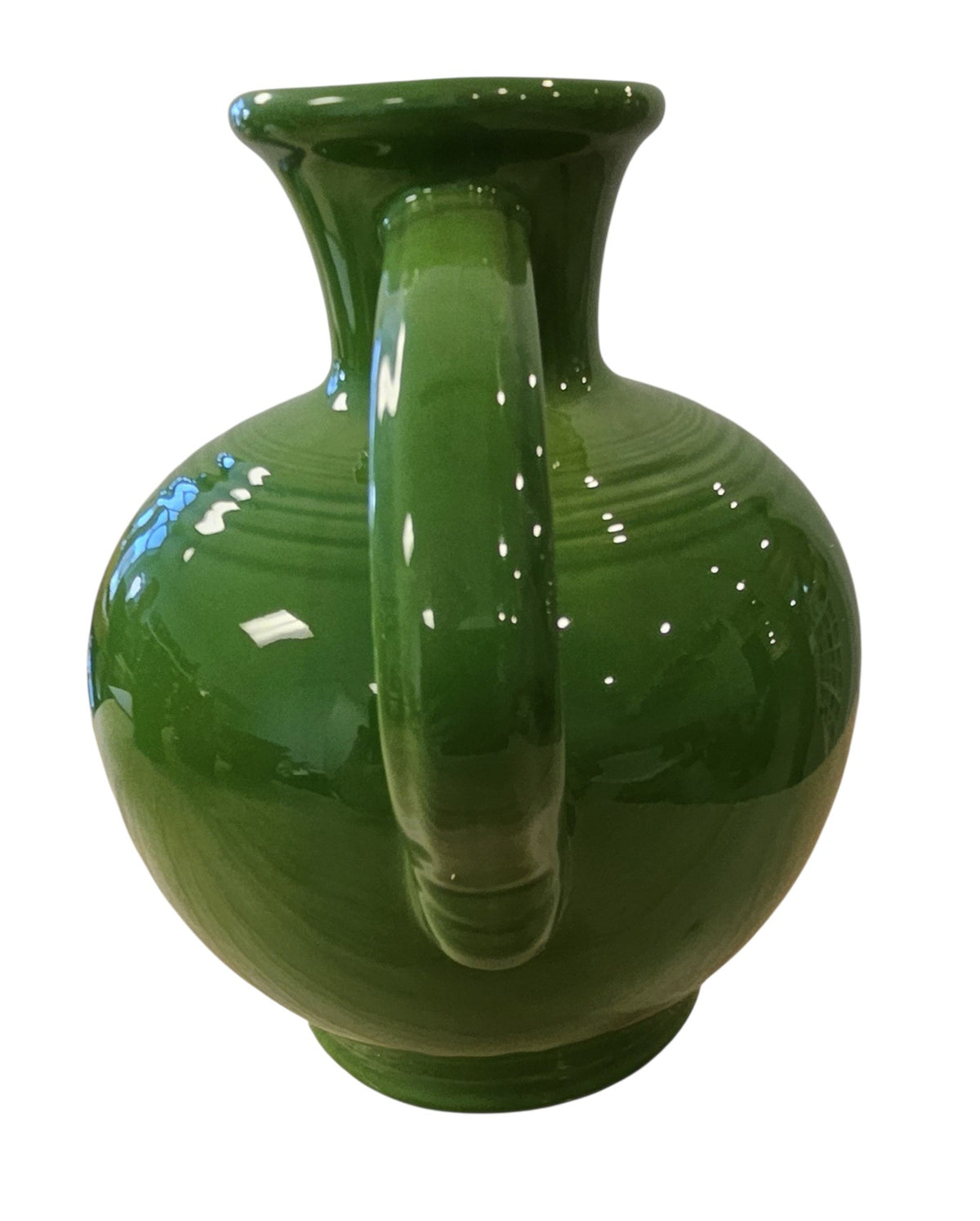 This is a Fiesta Fiestware 60 Ounce Carafe in Sharmrock. Lead-free Post 1986 Retired color retired shape