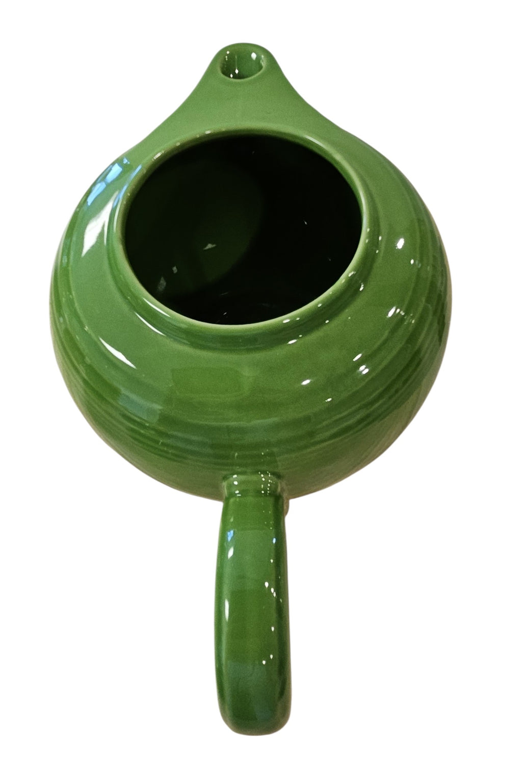 This is a Fiesta Fiestaware Five-cup 5-cup Ring Handled Tea Pot with Lid in Shamrock. lead-free, Post 1986, Retired Color Retired Shape
