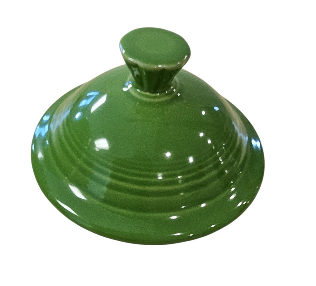This is a Fiesta Fiestaware Five-cup 5-cup Ring Handled Tea Pot with Lid in Shamrock. lead-free, Post 1986, Retired Color Retired Shape
