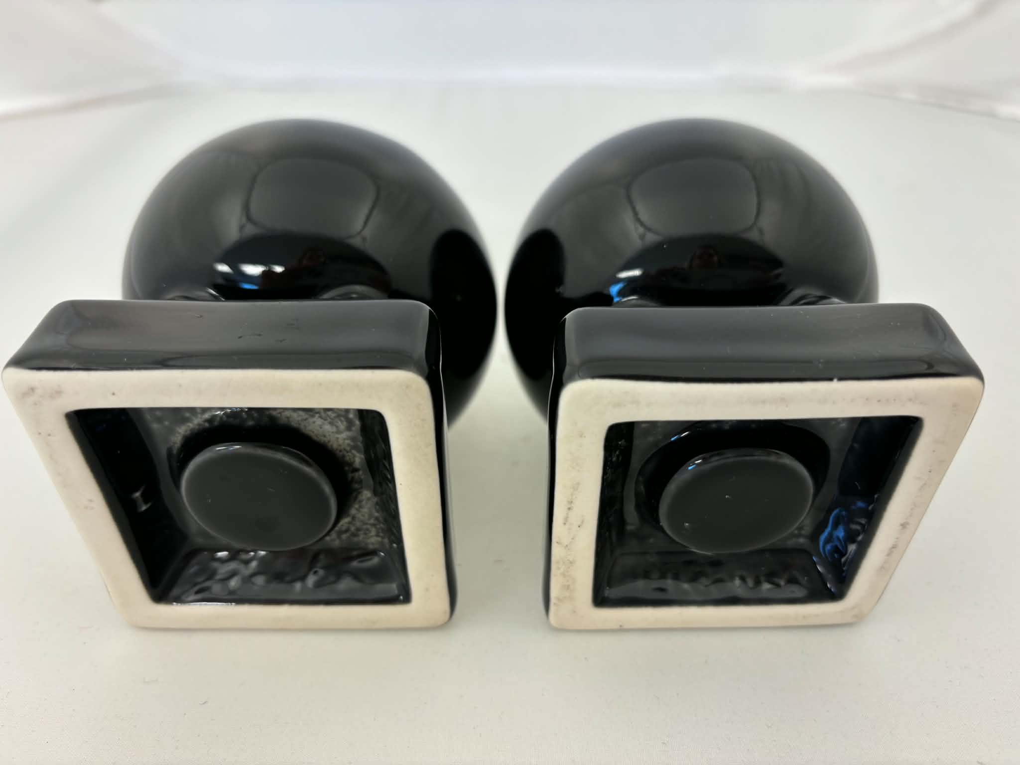 Fiesta Black Round Bulb Candle Holder Pair
