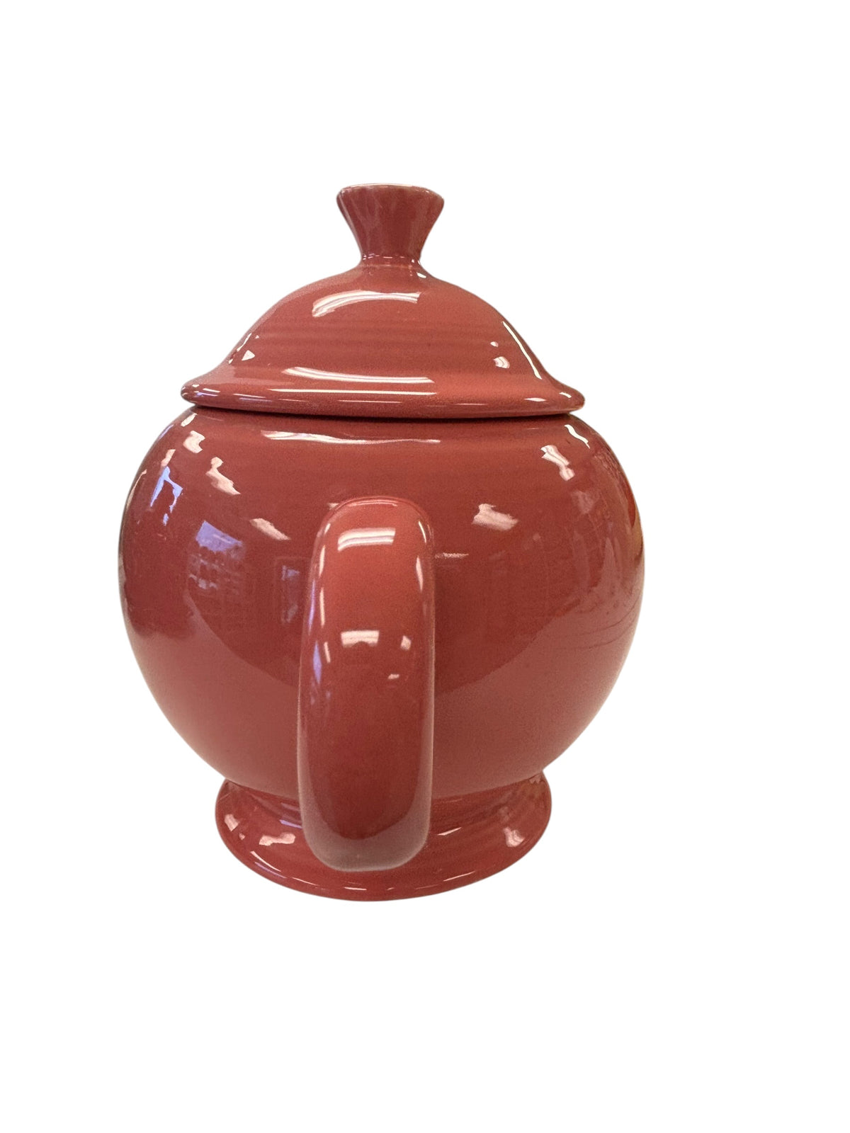 This is a Fiesta Fiestaware Five-cup 5-cup Ring Handled Tea Pot with Lid in Flamingo. lead-free, Post 1986, Retired Color Retired Shape

