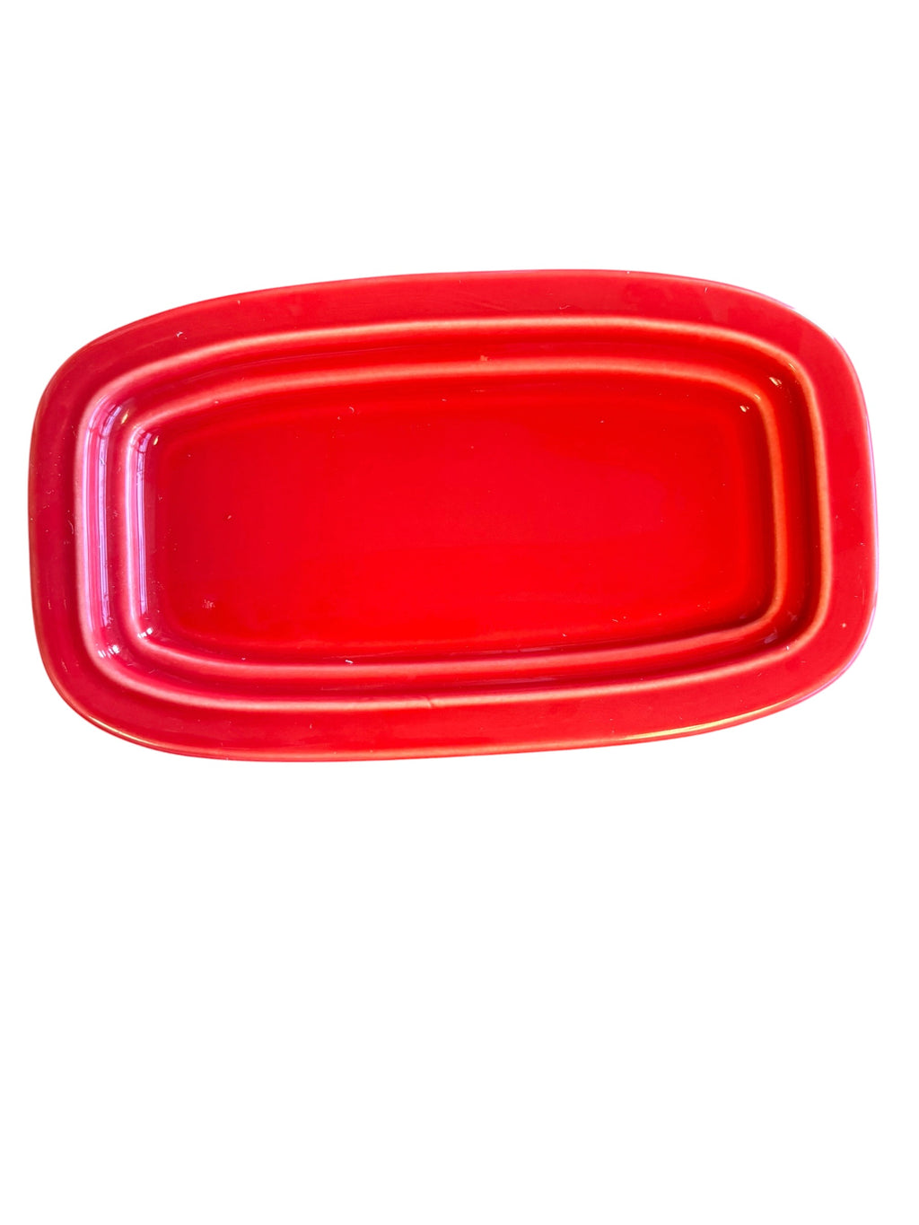 This is a Fiesta Fiestaware Classic Small butter dish in Scarlet. Post 1986 Lead Free Retired Shape Retired Color
