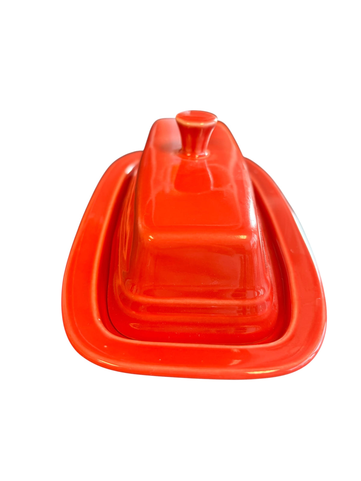 This is a Fiesta Fiestaware Classic Small butter dish in Scarlet. Post 1986 Lead Free Retired Shape Retired Color
