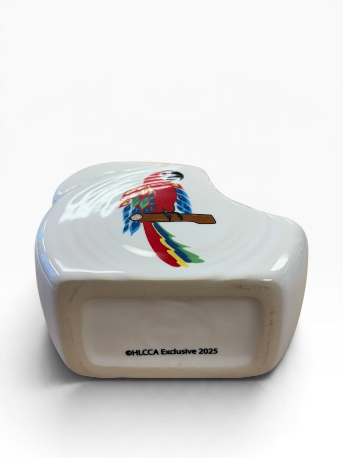 Fiesta HLCCA 2025 Exotic Birds Parrot on White Mini Disc HLCCA