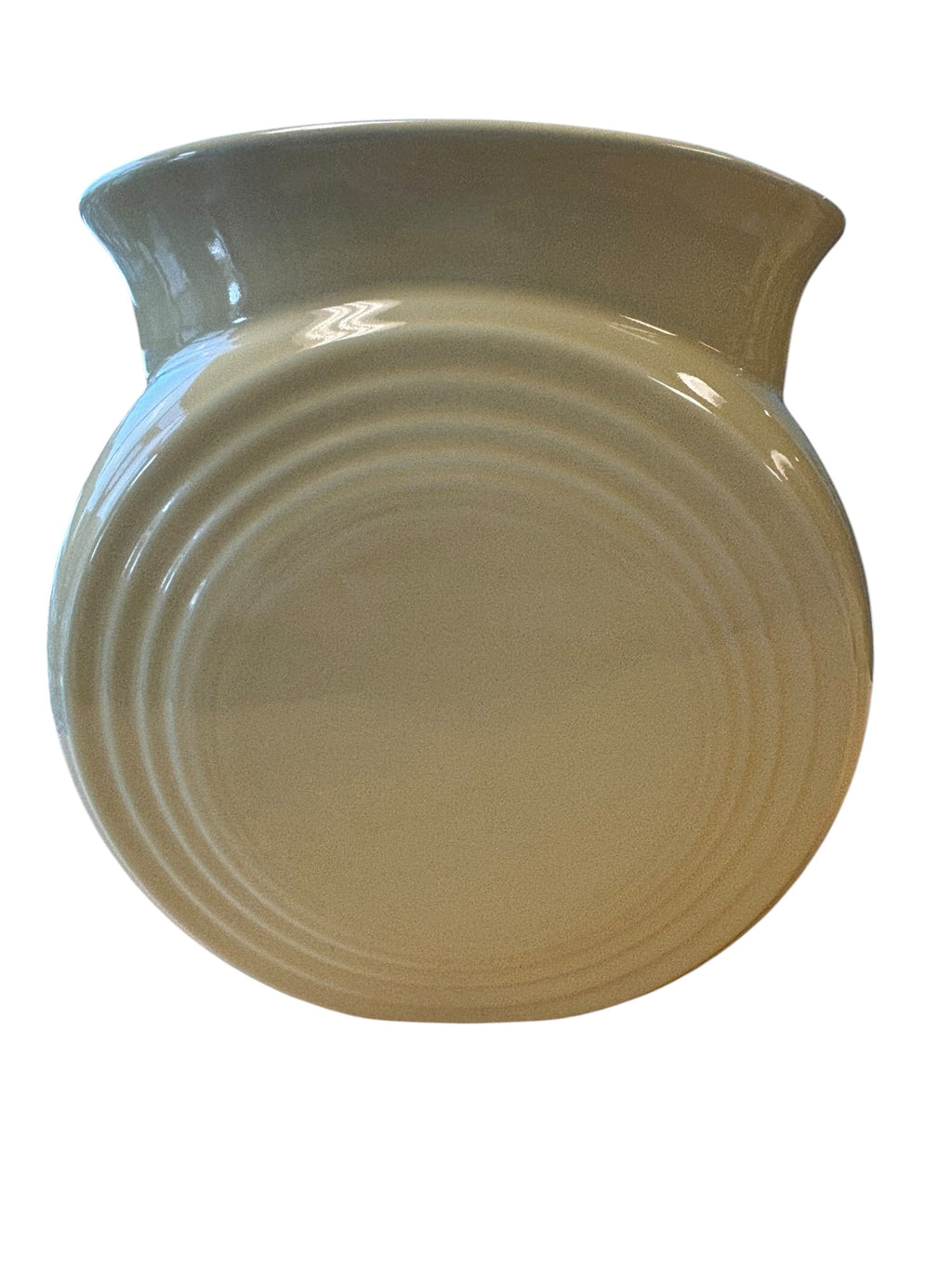 A round ceramic pitcher with a flared rim and concentric ring detailing on the front, shown against a plain white background.
Fiesta Millennium II Vase Yellow