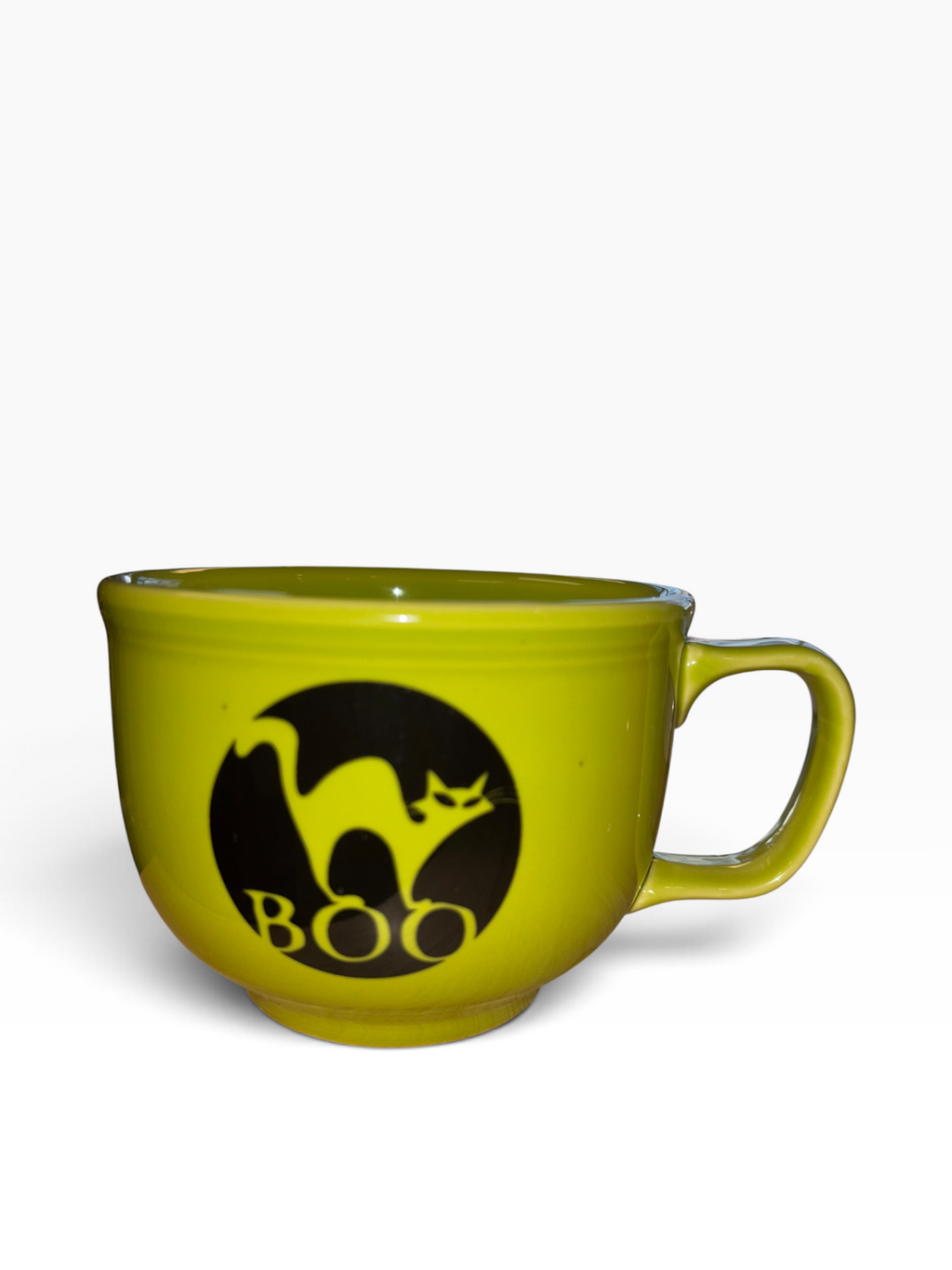 This is a Fiesta fiestaware Jumbo Mug featuring the Trio of Boo Cats decal on Lemongrass. Lead free, Post 1986 retired decal, retired color, Halloween
